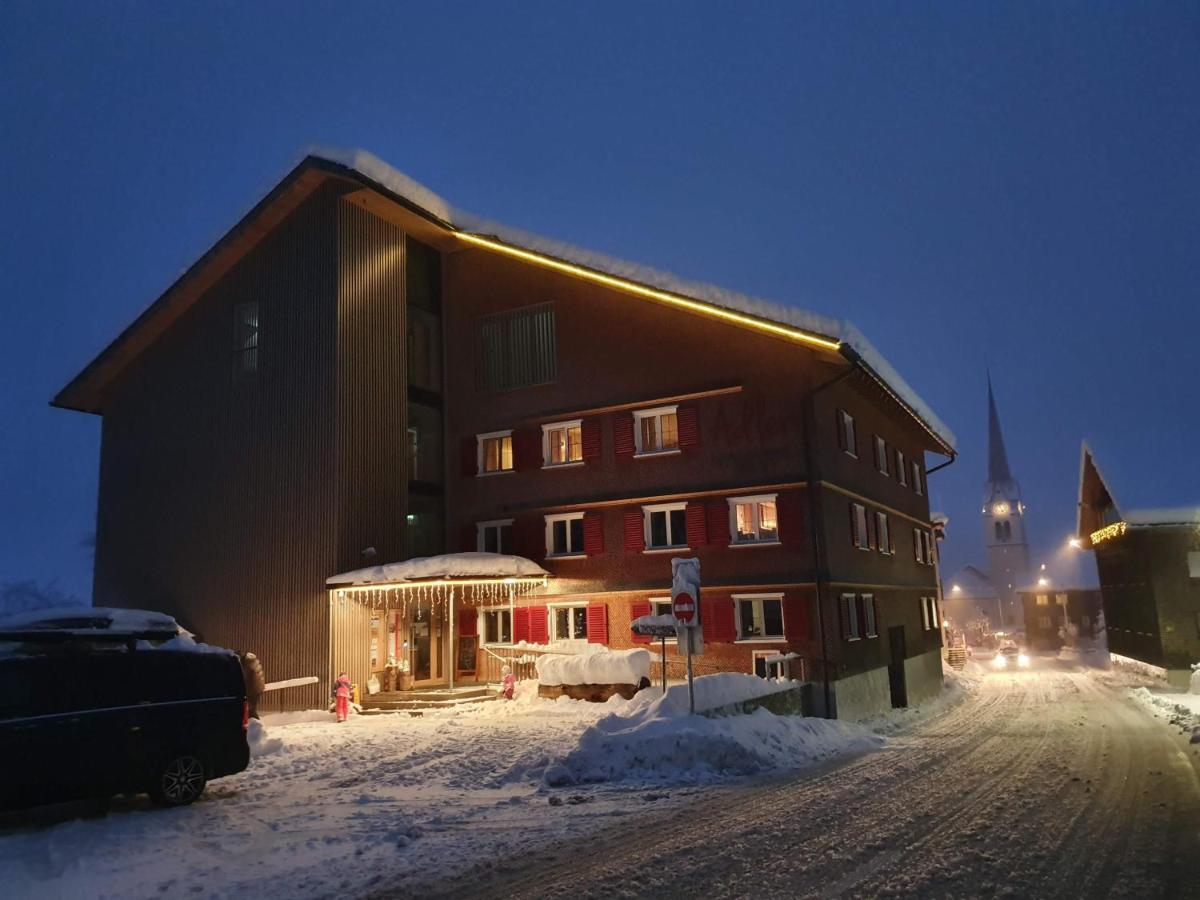 Familienhotel Adler 링기나우 외부 사진