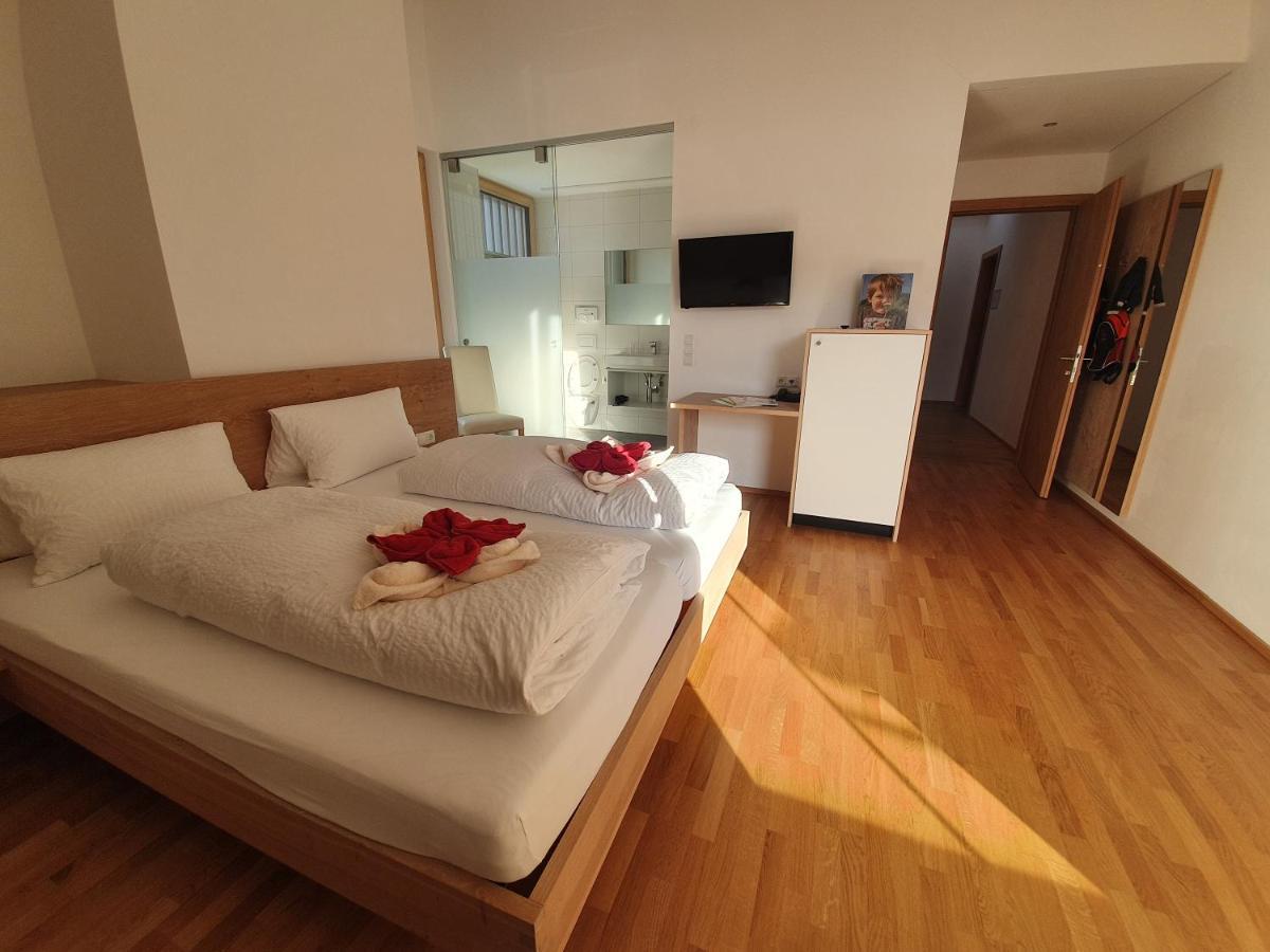 Familienhotel Adler 링기나우 외부 사진