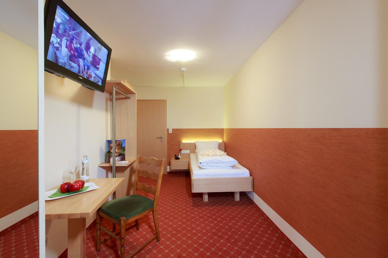 Familienhotel Adler 링기나우 외부 사진